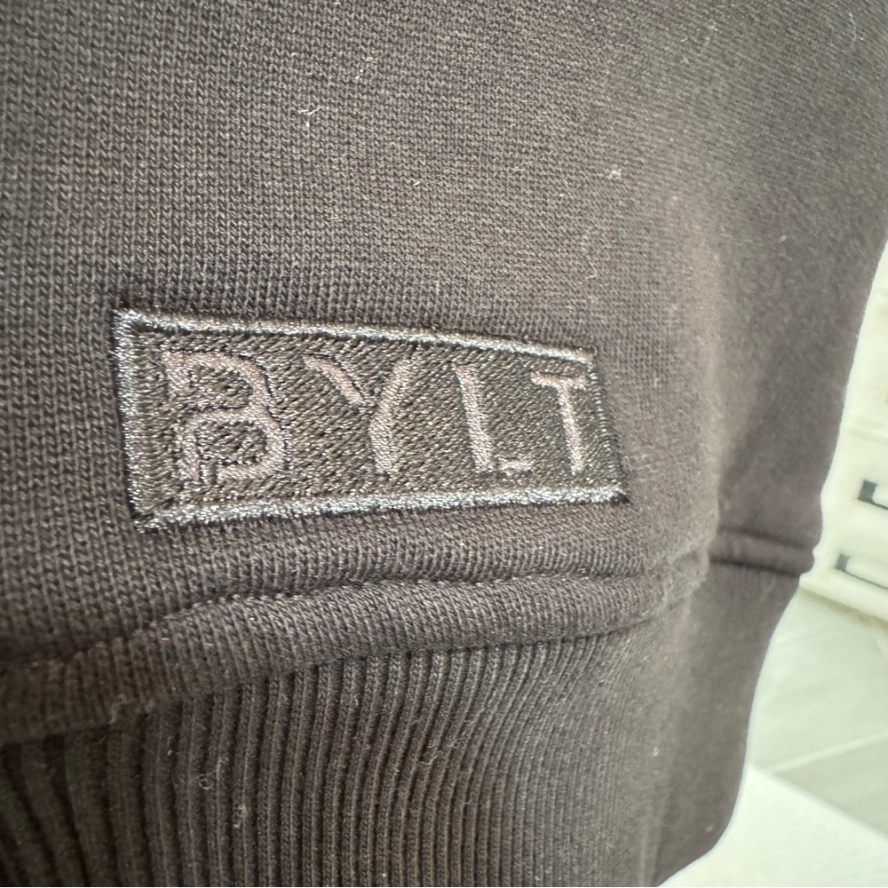 BYLT Women’s Jade Fleece Classic Crew Sweatshirt Black Size XL - Picture 9 of 11